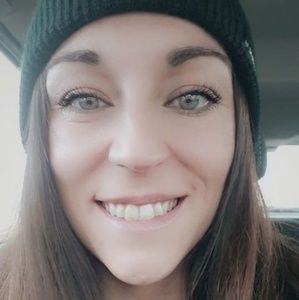 Meet your Posher, Alexee